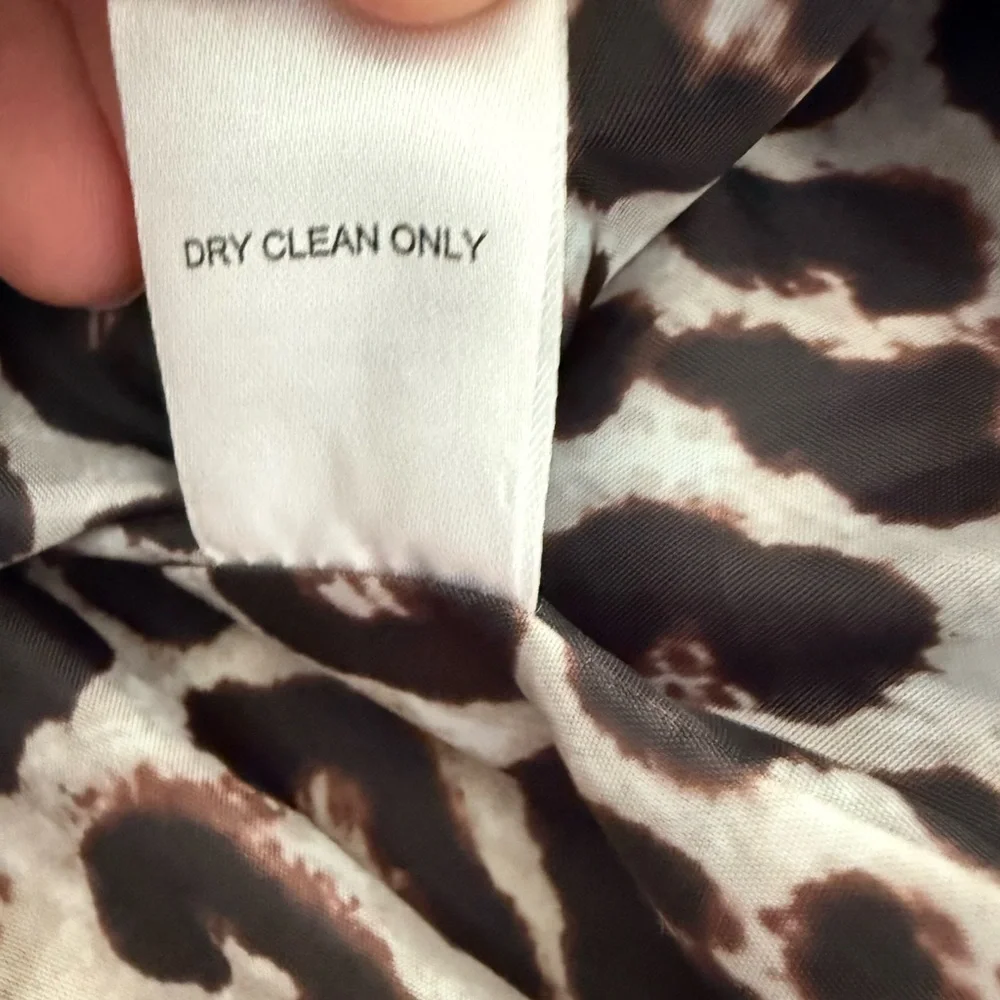 LUII "Jackie" Faux Fur Jacket in Yellow Mustard and Cheetah‎ Lined- Large - Picture 10 of 12